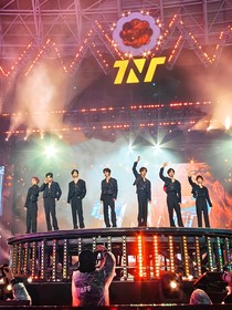 从追星到相恋：我和TNT的浪漫故事